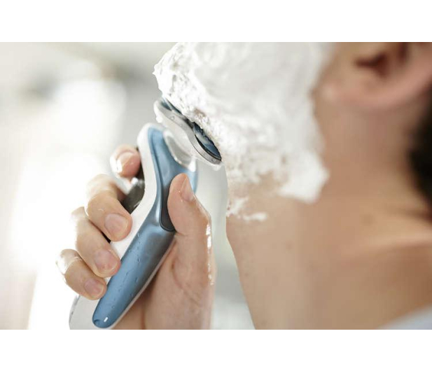 Philips S7370/12 Shaver Series 7000 - 276855 - zdjęcie 8